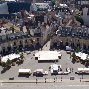 经典法国 | 第戎一日游【中文司机+包车10小时】 经典法国 | 第戎一日游【中文司机+包车10小时】