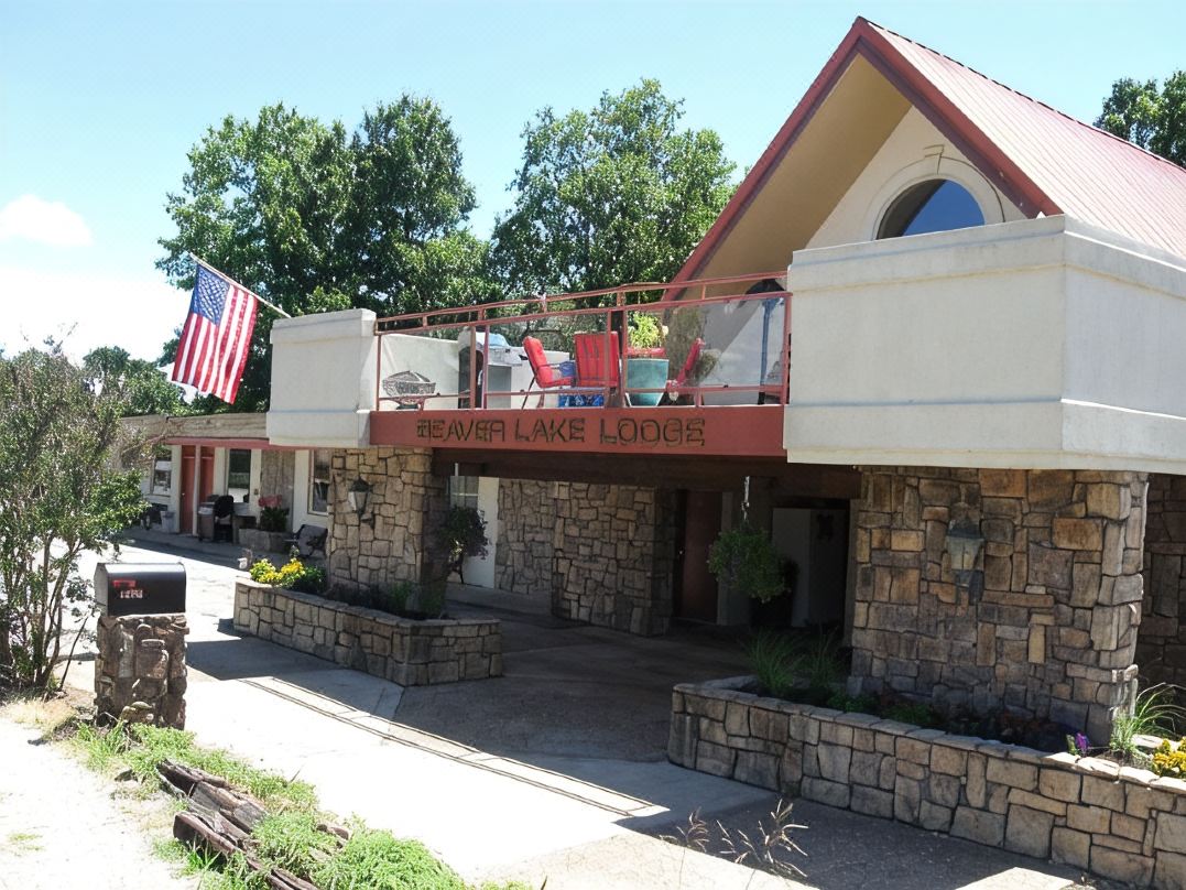 Arka Motel