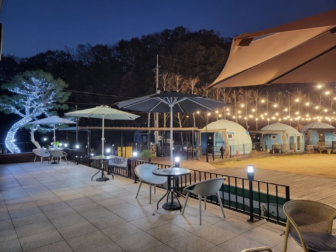 Chungju Pet Tree Park Glamping