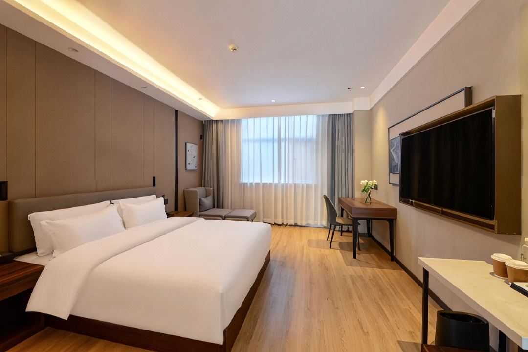77 Concept Theme Hotel (Zhengzhou University Metro Station)