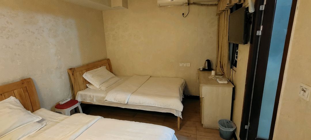 Chongqing Sixuan Hotel