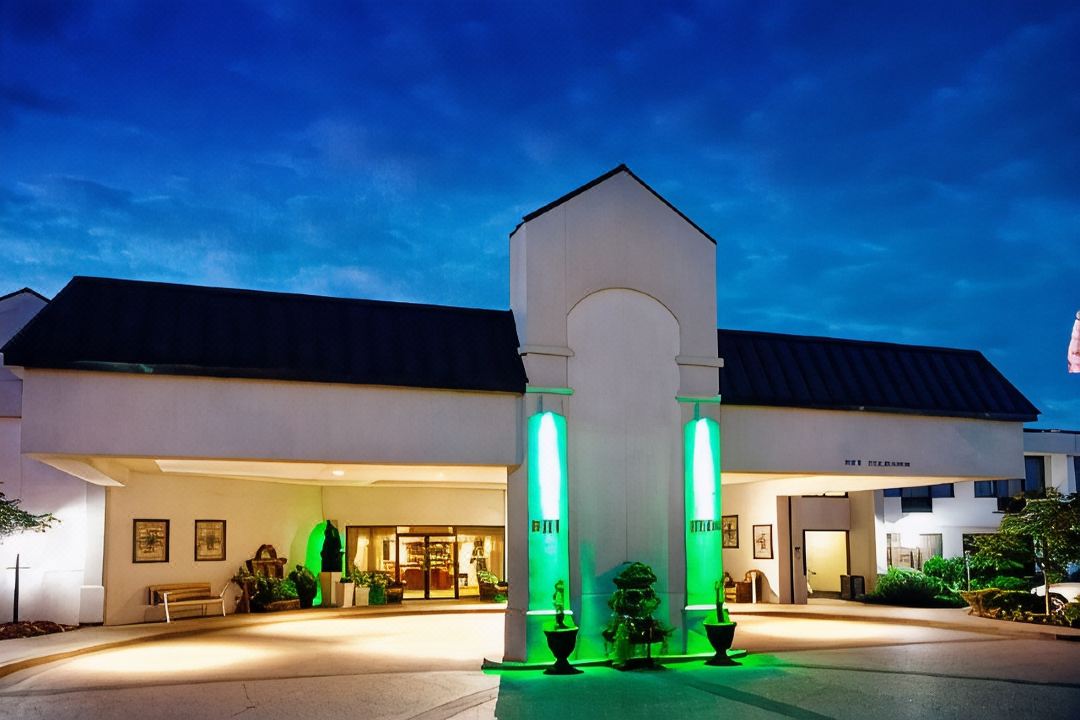 Best Western Plus Madison-Huntsville Hotel