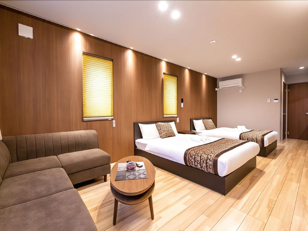Grand Base Hiroshima Hikarimachi