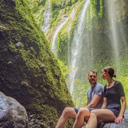 印度尼西亚泗水出发,布罗莫火山一日游,包含四驱吉普车探险和马达卡里普拉瀑布 印度尼西亚泗水出发,布罗莫火山一日游,包含四驱吉普车探险和马达卡里普拉瀑布