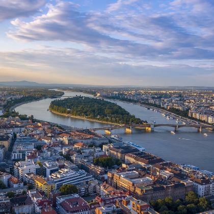 匈牙利天然氧吧玛格丽特岛+圣安德烈包车一日游 匈牙利天然氧吧玛格丽特岛+圣安德烈包车一日游