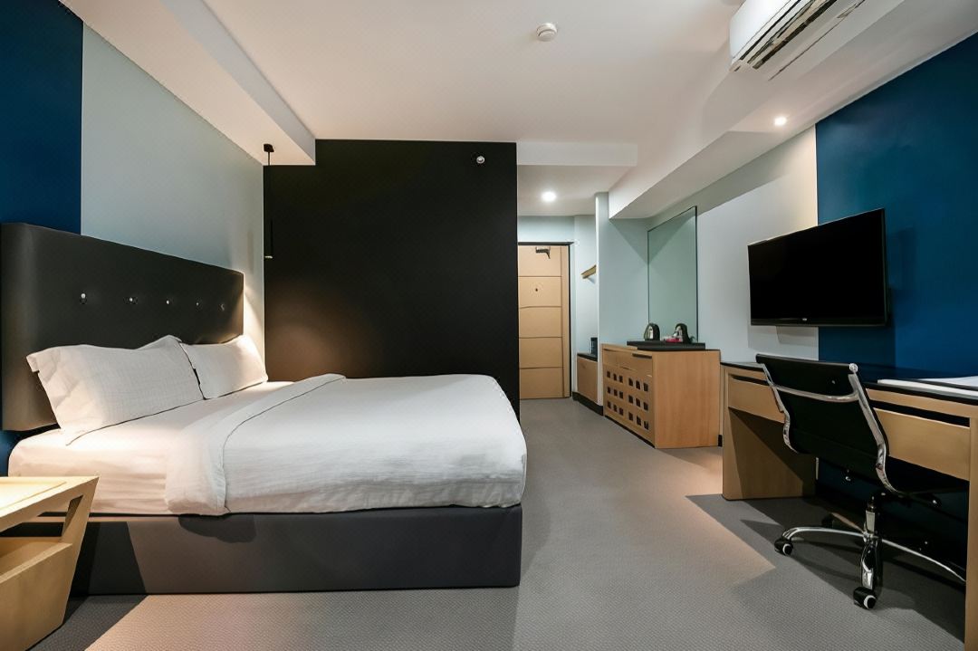 Bay Area Suites