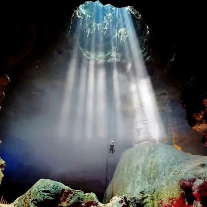 重庆天眼洞+地心探险极地【纯玩包车一日游】 重庆天眼洞+地心探险极地【纯玩包车一日游】