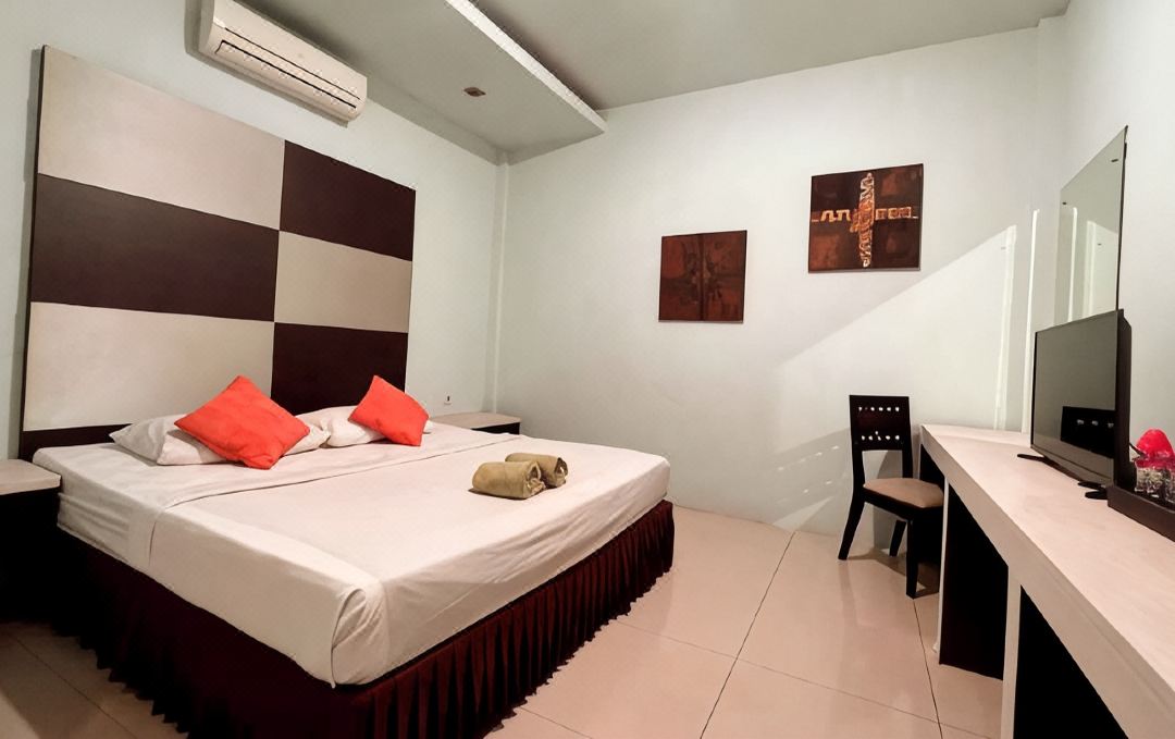 Grand Global Hotel