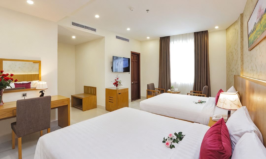 Golda Hotel