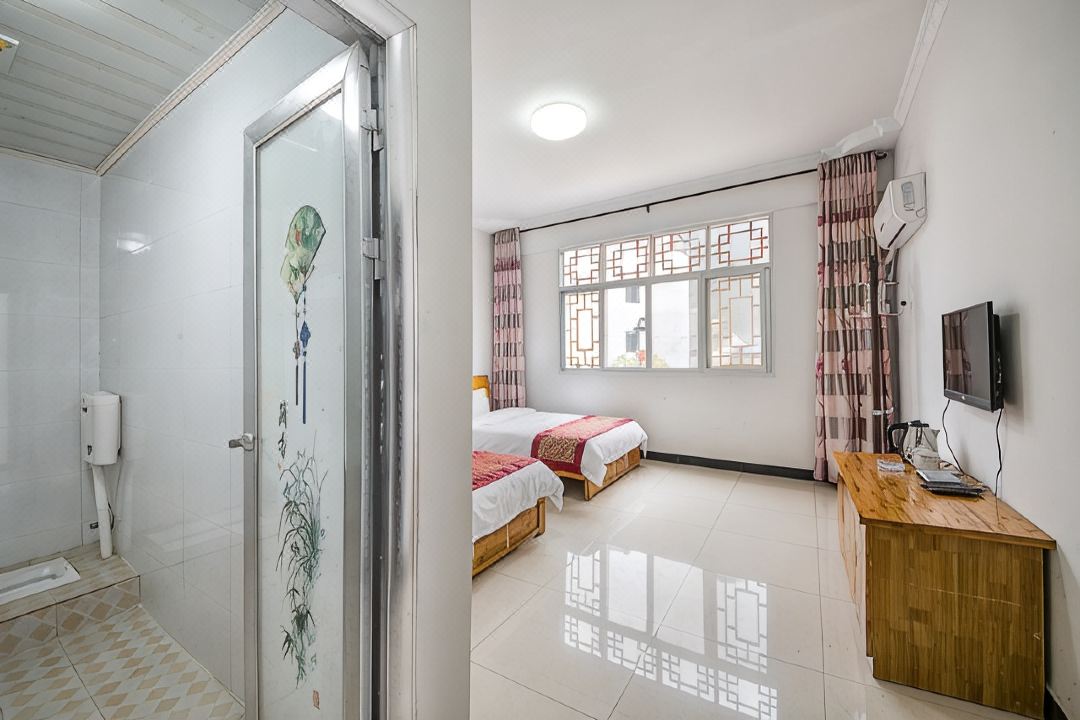 Boyue Hotel