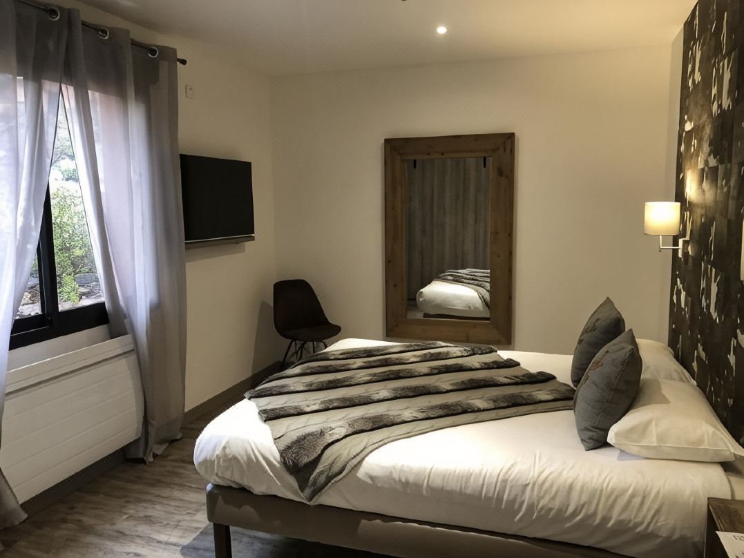 Logis Hotel Burnichon