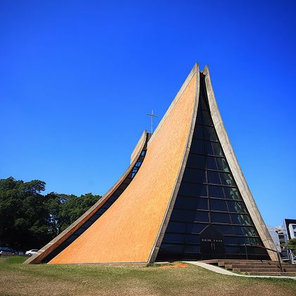 高美湿地+宫原眼科+逢甲夜市一日游【台中出发】|可包车 高美湿地+宫原眼科+逢甲夜市一日游【台中出发】|可包车