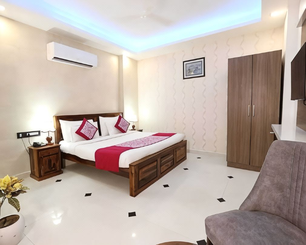 LAVIT HOTEL