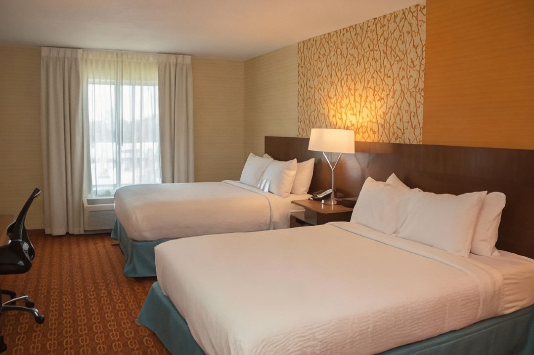 Peach Tree Inn and Suites