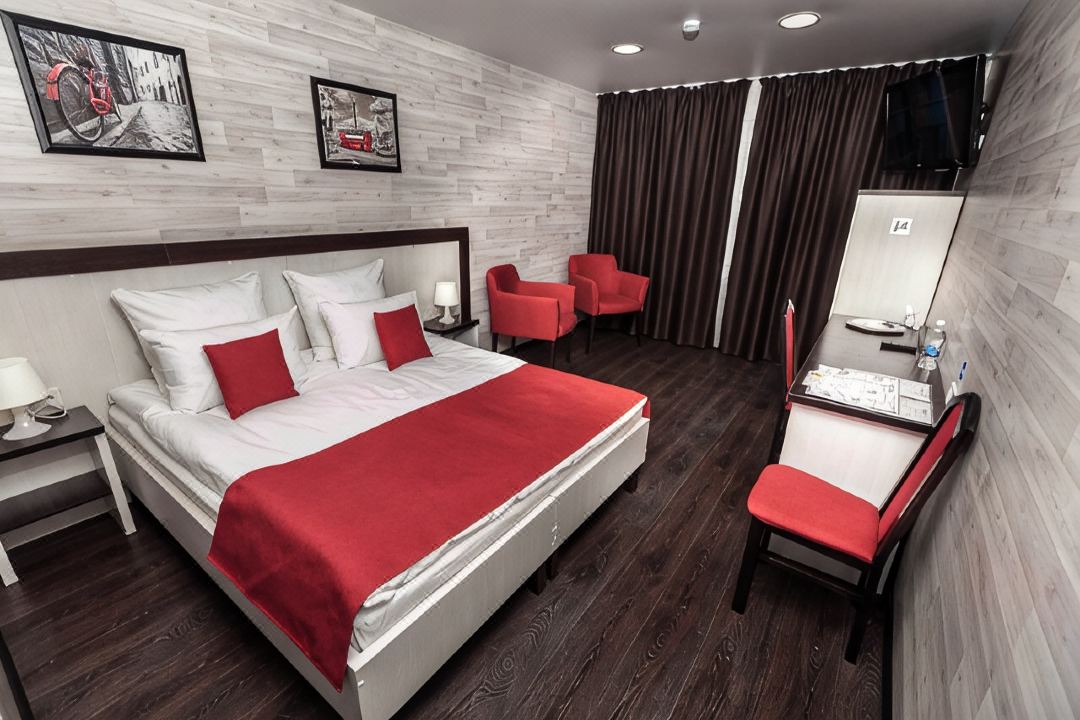 City Fox Hotel