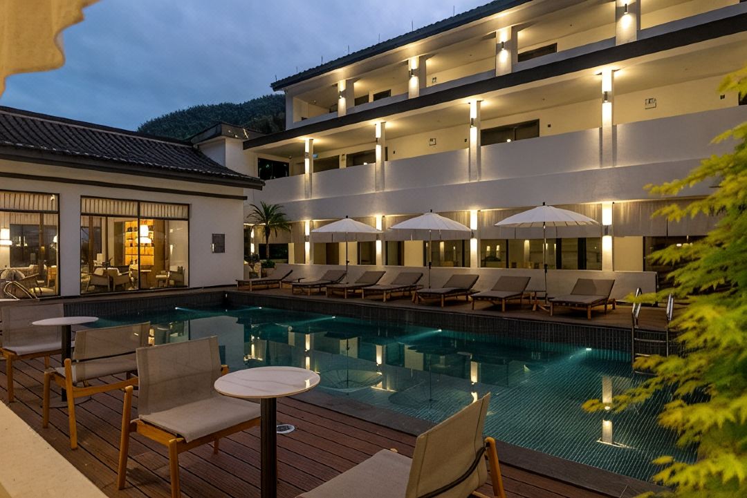 Qianna Guanshan Hot Spring Resort Hotel