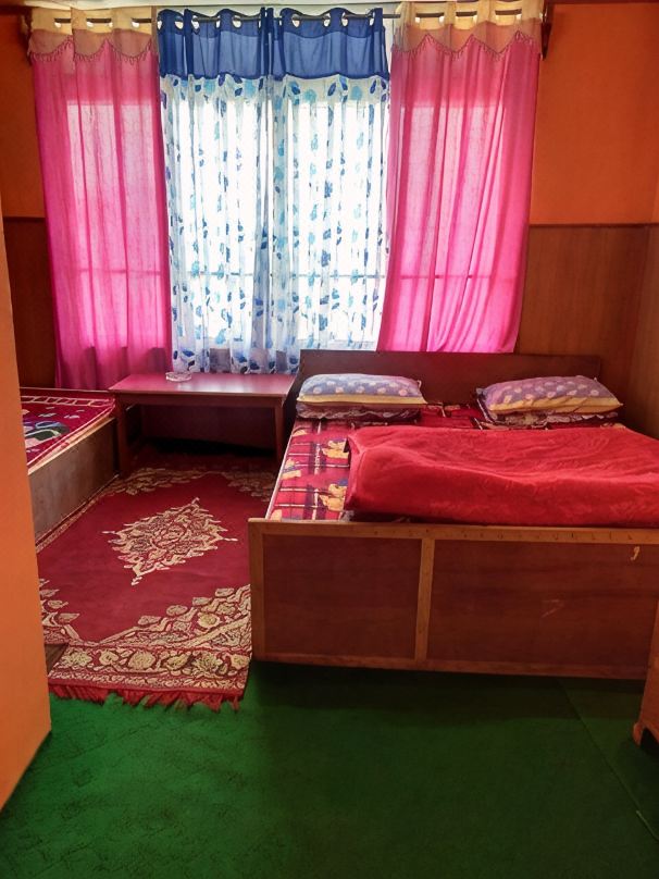Salakha Homestay