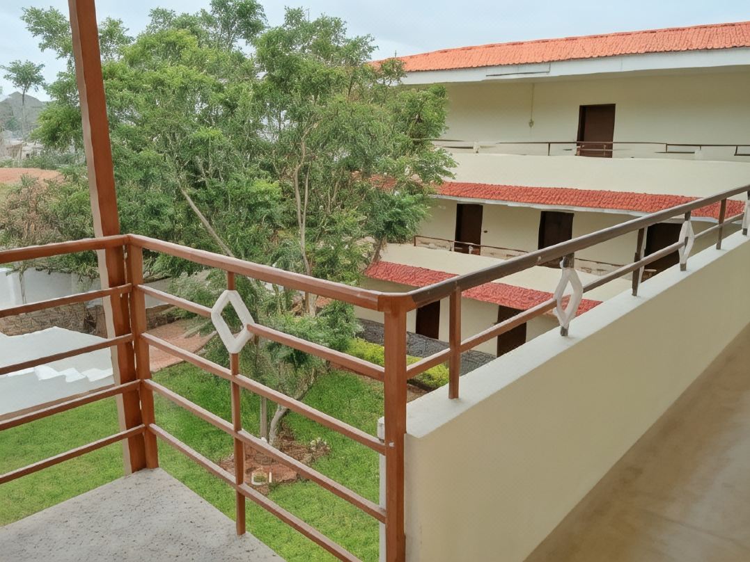 Ketti Heights Resorts