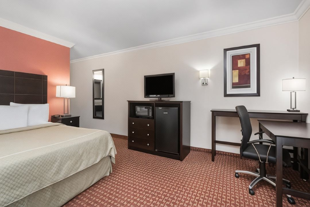 AmericInn by Wyndham Johnston des Moines