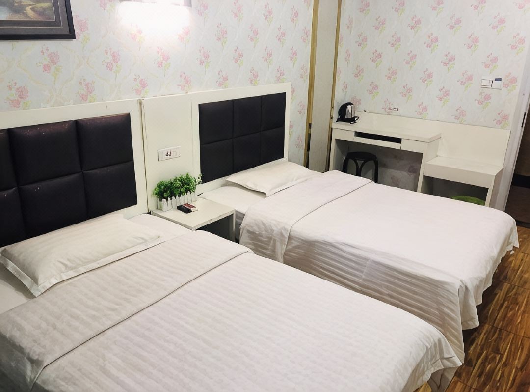 Yinhai Fashion Accommodation (Wuhan University of Technology)
