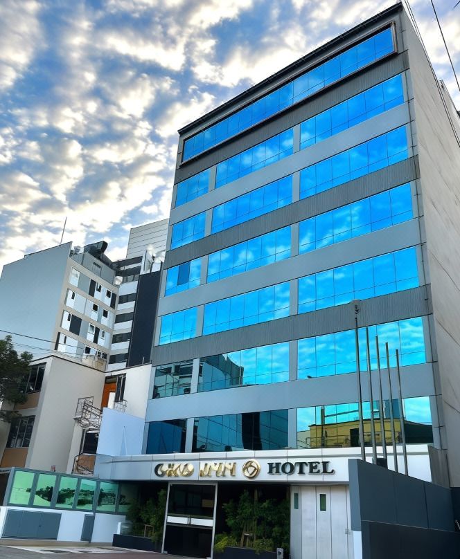 Hotel Oro Inn