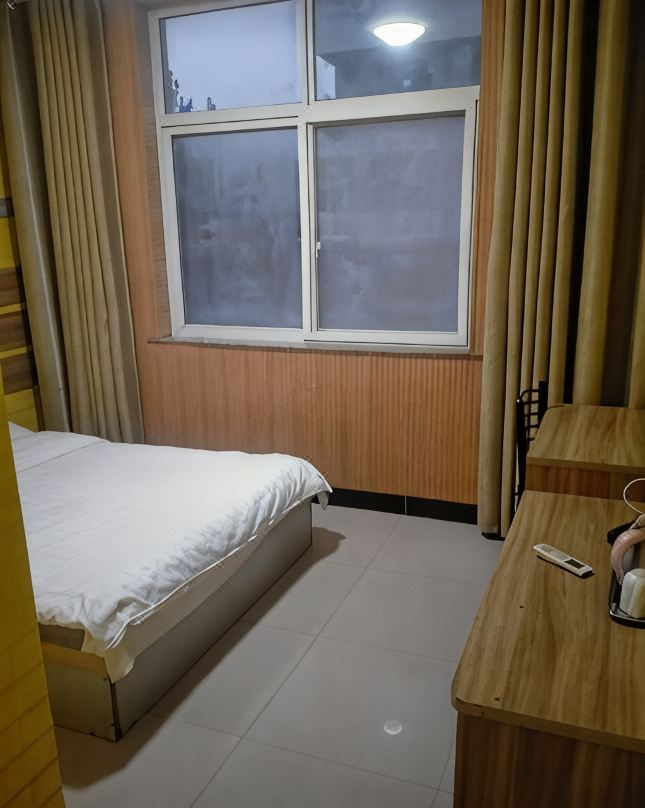 Ziyunge Hotel