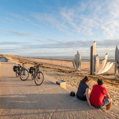 法国诺曼底登陆+奥马哈海滩一日游【午餐+巴黎往返】 法国诺曼底登陆+奥马哈海滩一日游【午餐+巴黎往返】