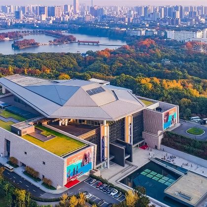 湖南博物院一日游【(赠送门票!)人工深度讲解+无线耳麦】 湖南博物院一日游【(赠送门票!)人工深度讲解+无线耳麦】