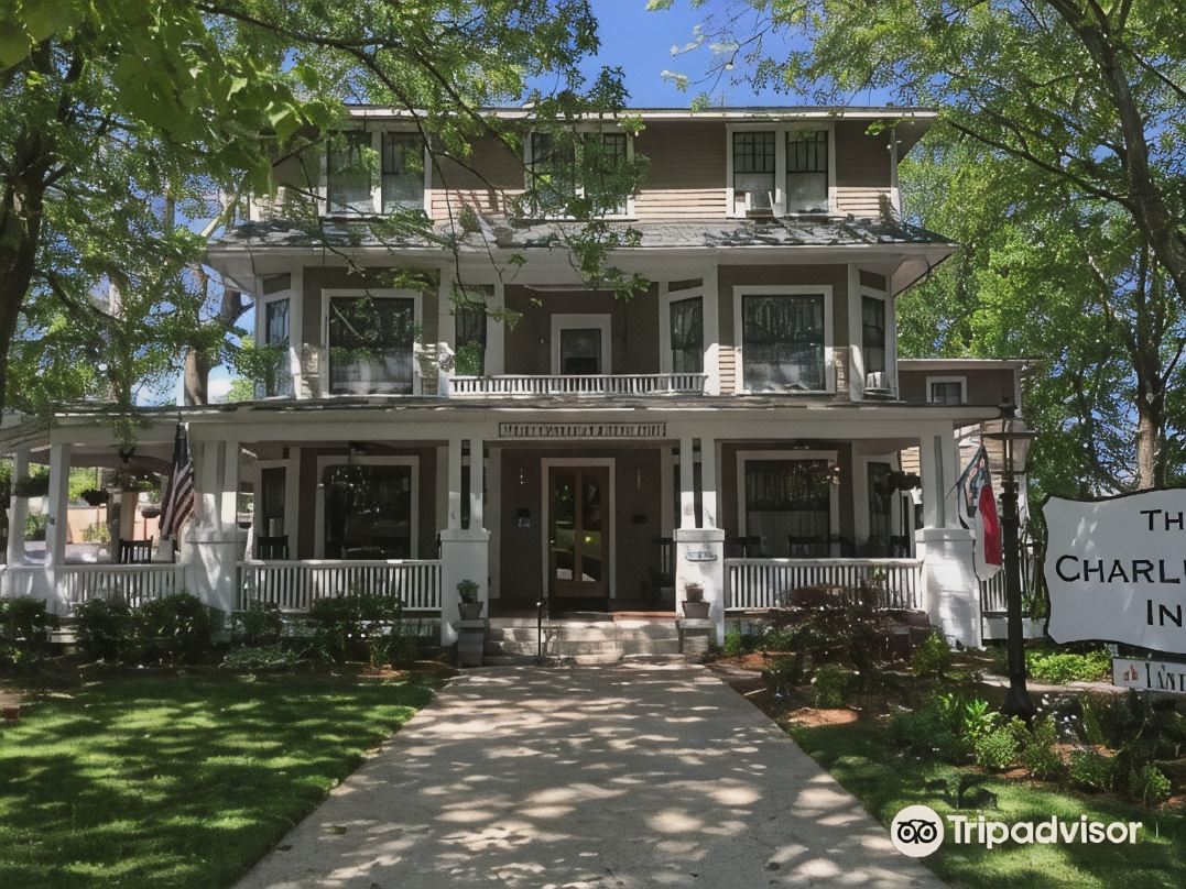 The Charleston Inn Hendersonville NC