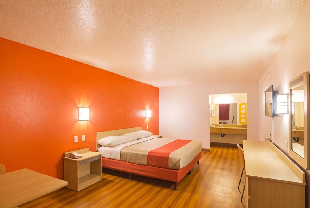 Motel 6 Porterville, CA