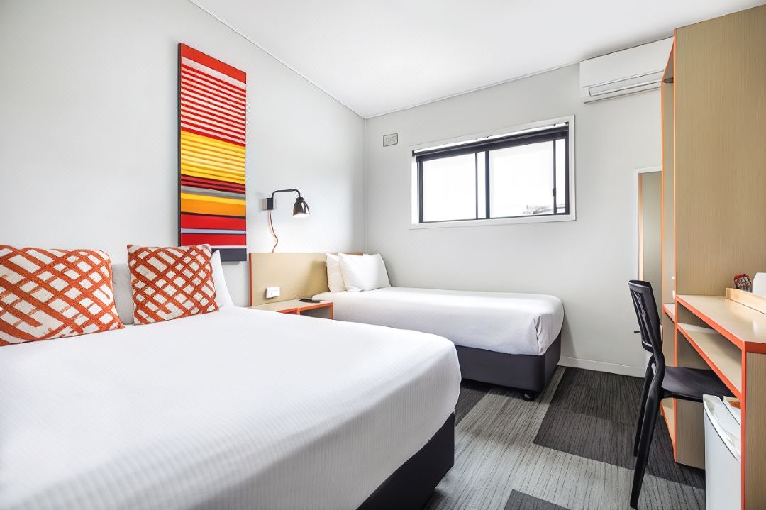 Villawood Hotel