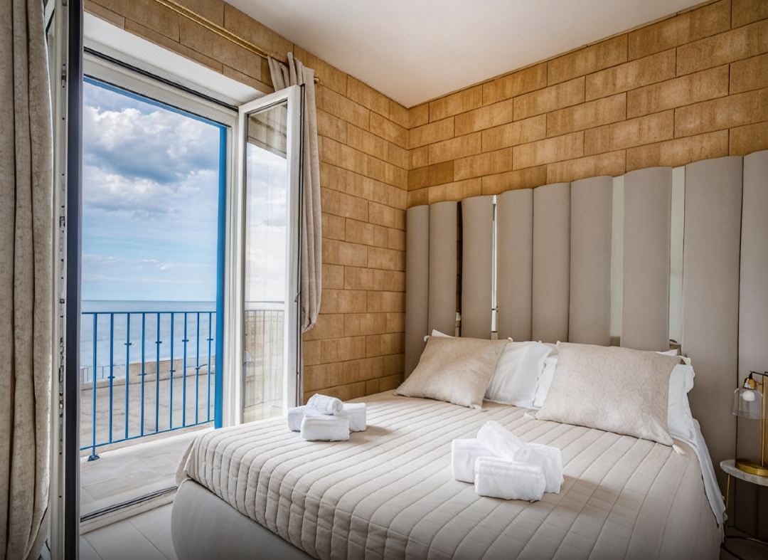 Altamarea Rooms - Luxury Seaview Suites
