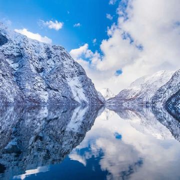 挪威松恩峡湾+沃斯小镇+Vangsvatnet+沃斯教堂包车 挪威松恩峡湾+沃斯小镇+Vangsvatnet+沃斯教堂包车