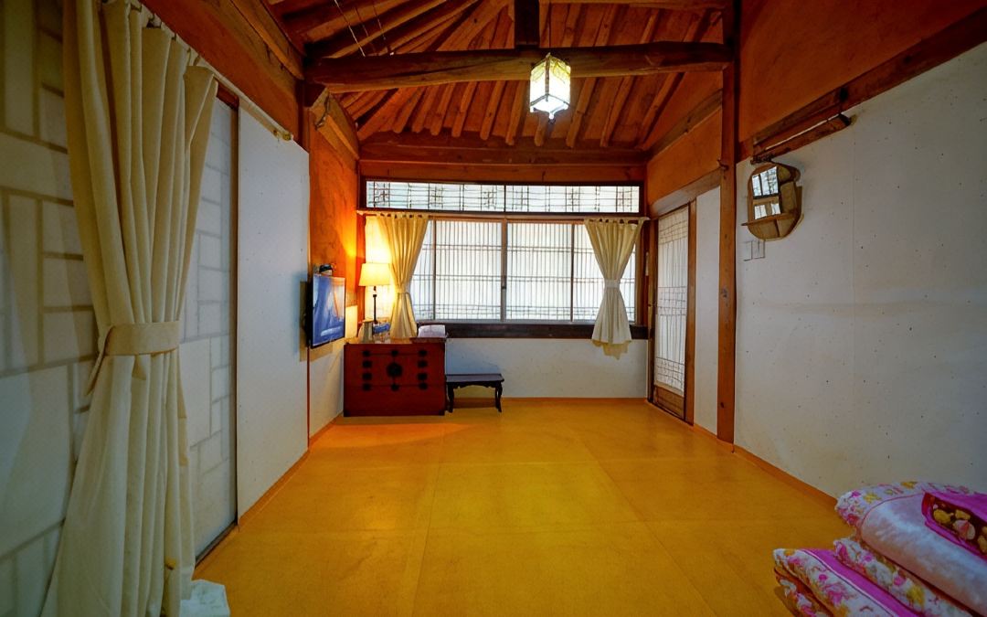 Jeonju Pension, Summer Gotaek