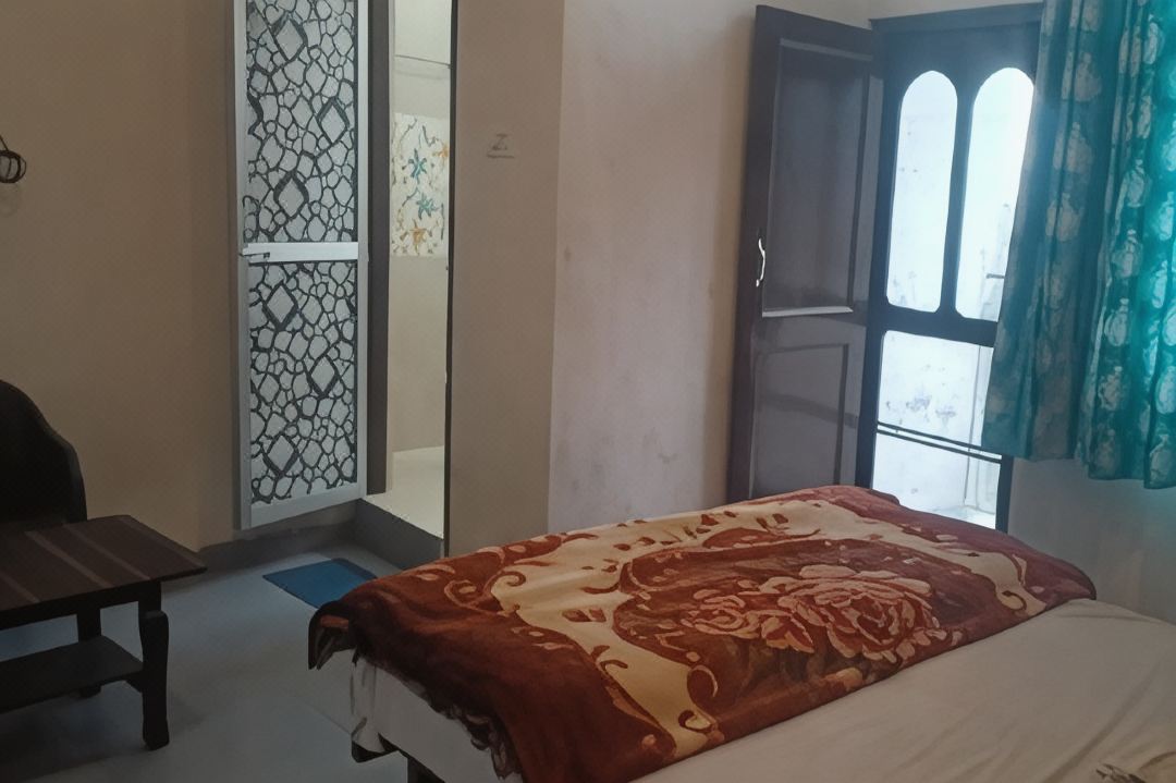 Yellowoaks Guest House