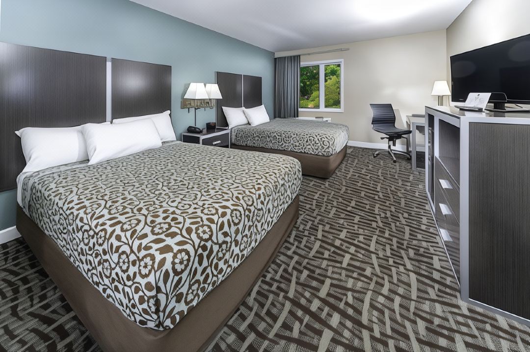 BridgePointe Inn & Suites by BPhotels, Council Bluffs, Omaha Area