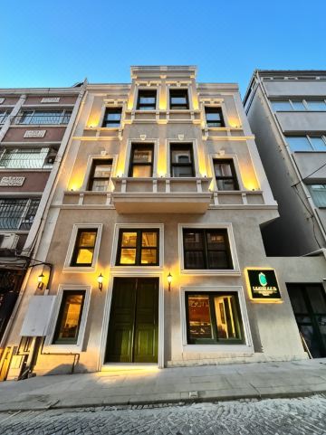 Emerald Mansion Hotel