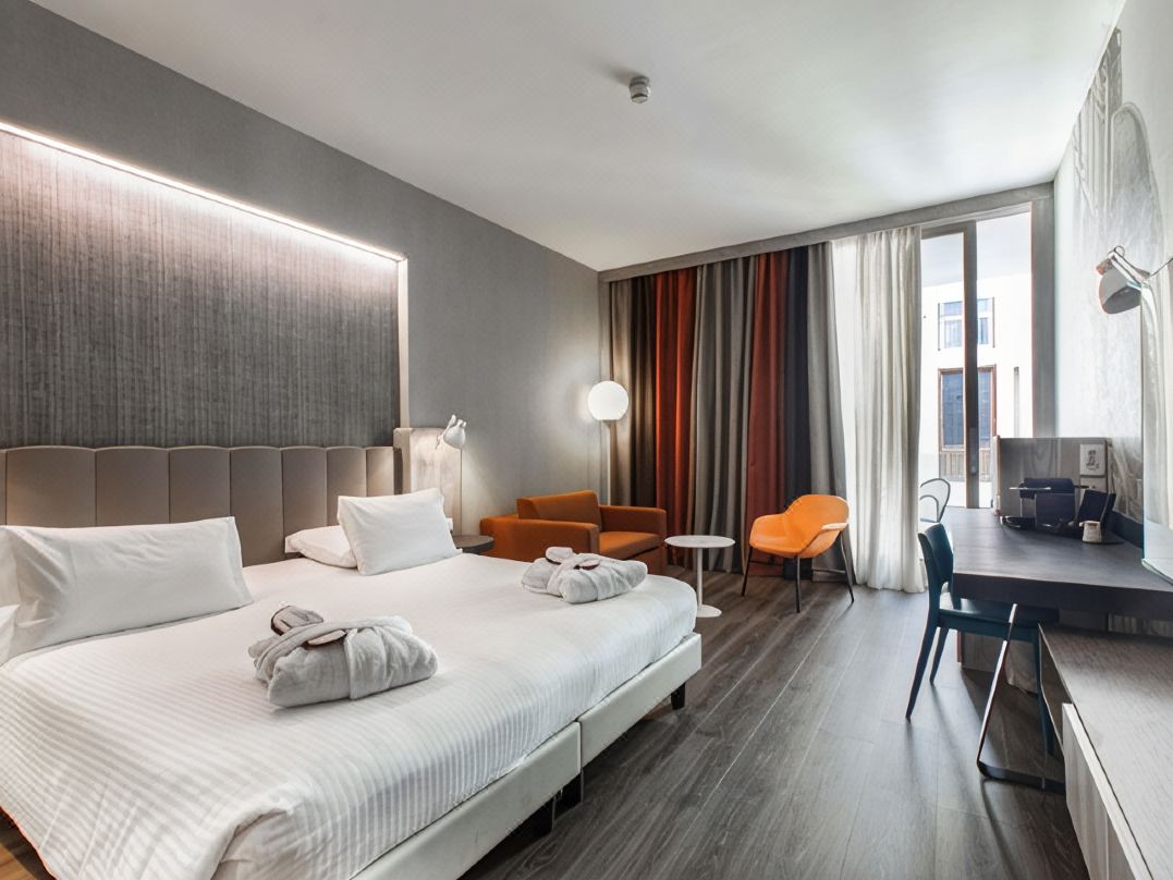 Mercure Florence Center