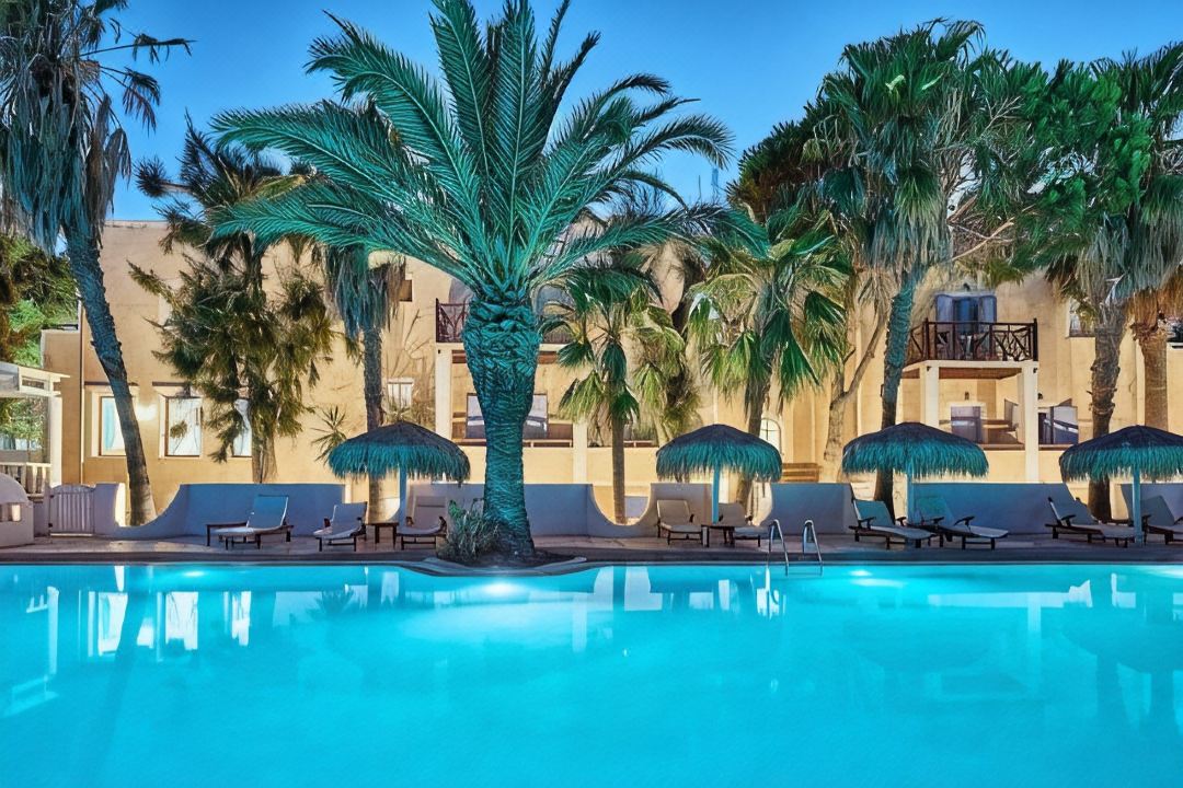 Meltemi Excelsior Suites