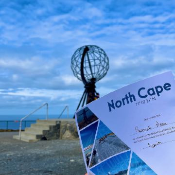 从霍宁斯沃格出发:北角VIP之旅与帝王蟹体验 从霍宁斯沃格出发:北角VIP之旅与帝王蟹体验