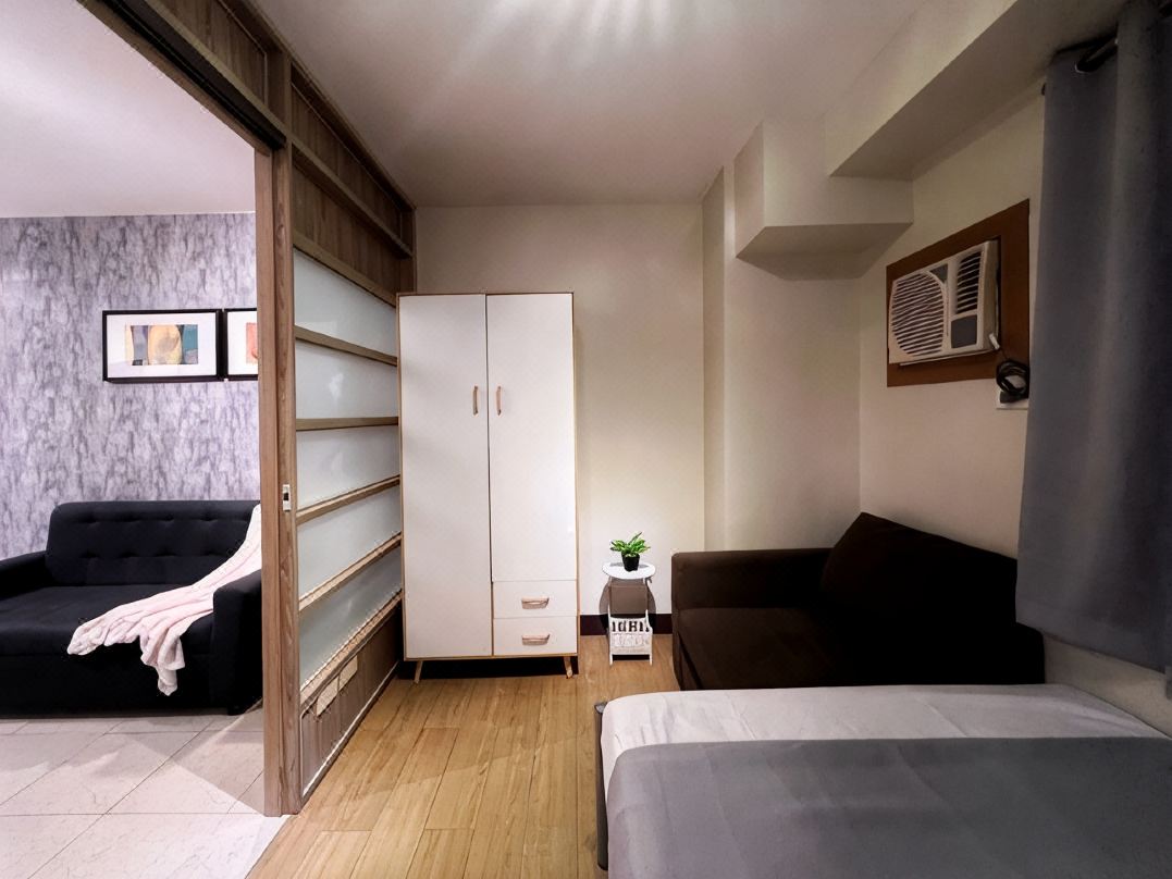 Citispace 1BR Unit Ridgewood Towers Near BGC #RW10