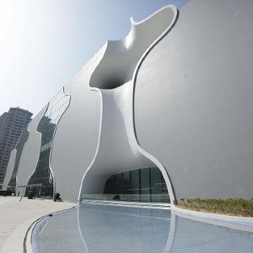 台中歌剧院+路思义教堂+高美湿地半日游【台中市区饭店出发】 台中歌剧院+路思义教堂+高美湿地半日游【台中市区饭店出发】