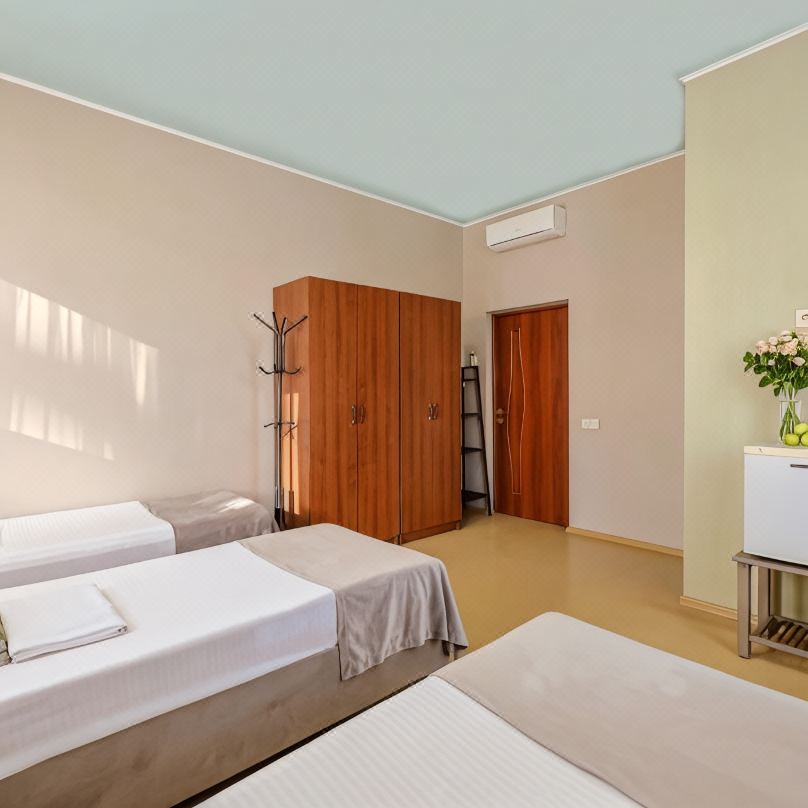 Travelers House Guest House