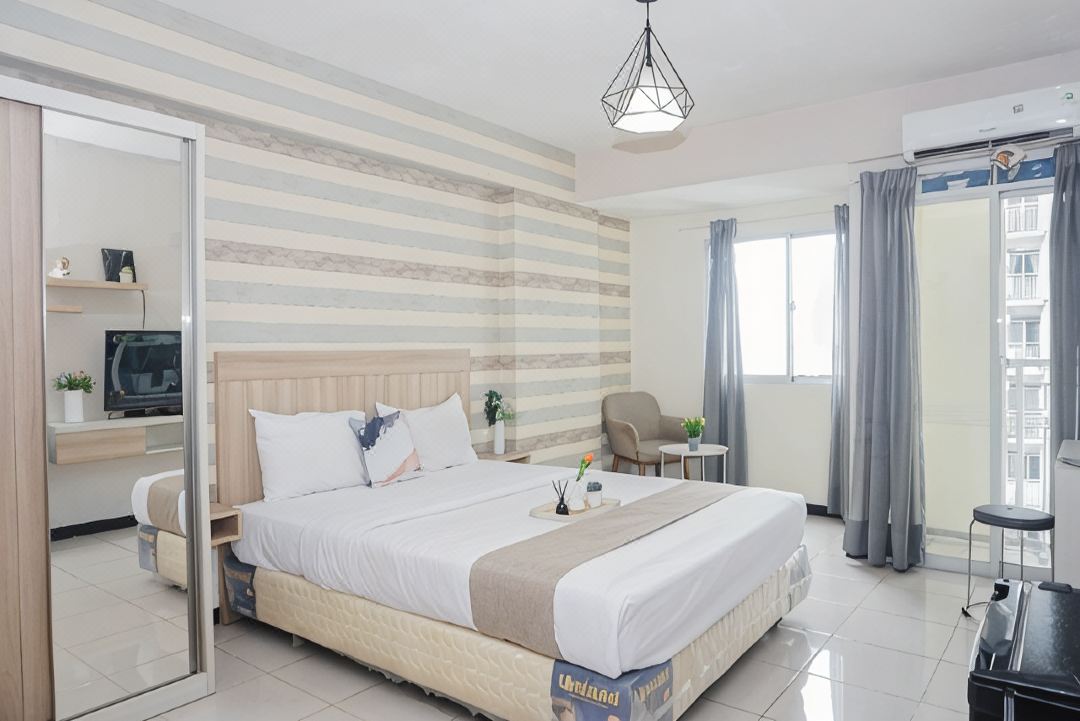 Best Price Studio at Bogor Valley Apartment By Travelio