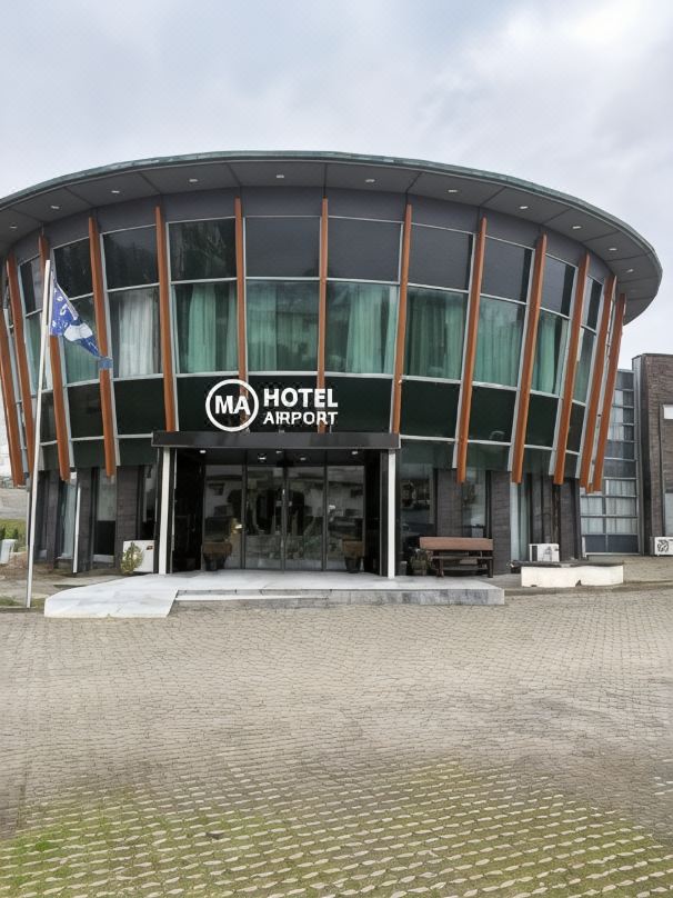 MA Airport Hotel