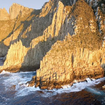 塔斯曼半岛3小时快艇【可选霍巴特往返/亚瑟港/恶魔动物园】 塔斯曼半岛3小时快艇【可选霍巴特往返/亚瑟港/恶魔动物园】