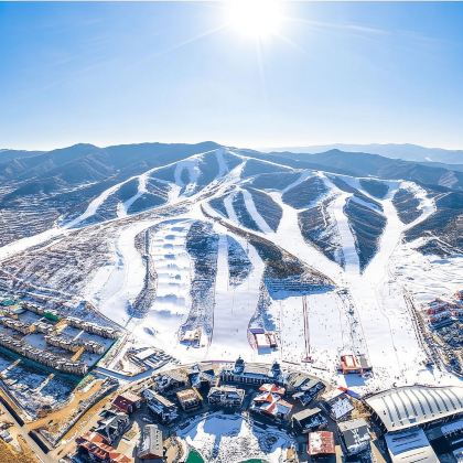 富龙滑雪场一日游 含双人滑雪装备+1V1教练·纯玩无购物 富龙滑雪场一日游 含双人滑雪装备+1V1教练·纯玩无购物