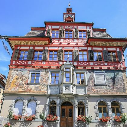 苏黎世出发【莱茵瀑布+施泰因湿壁画】中文司导一日游 苏黎世出发【莱茵瀑布+施泰因湿壁画】中文司导一日游