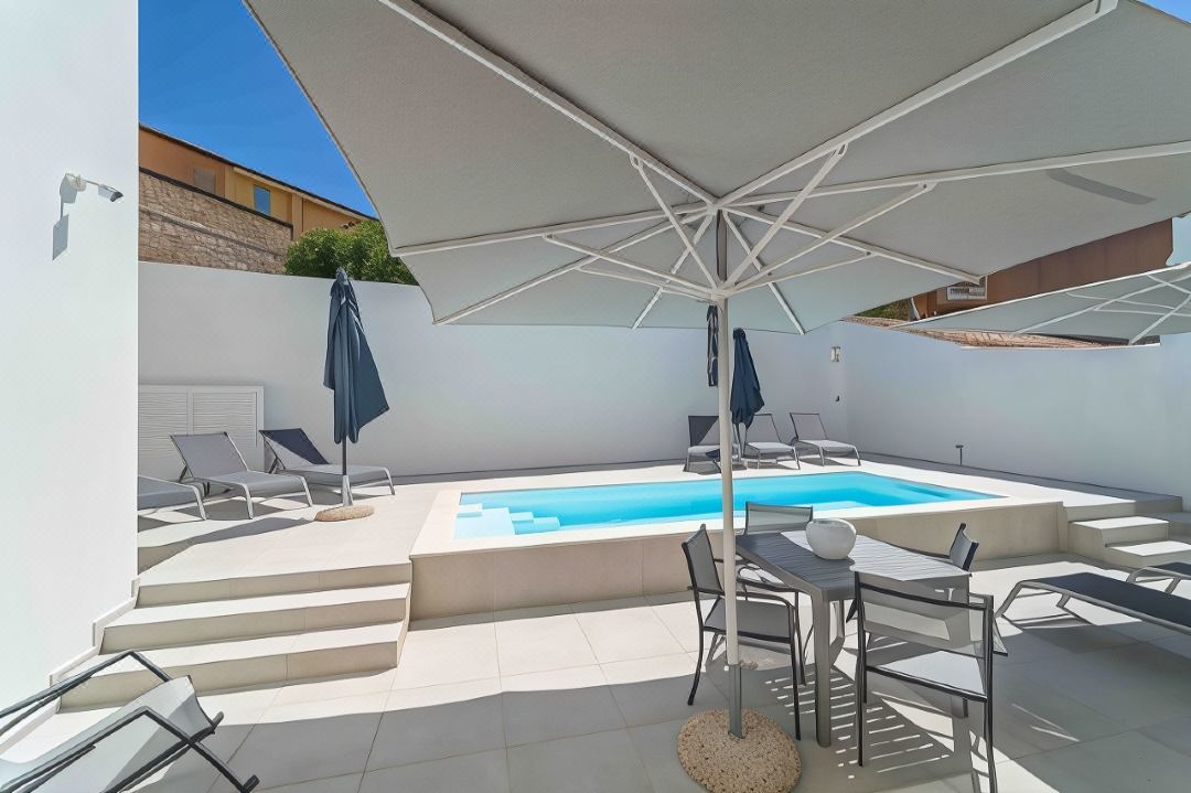 Nuova -Luxury Rooms & Apartment-