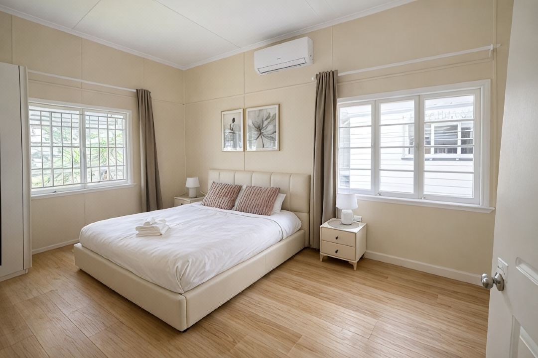 Entire 3bedroom house close to CBD